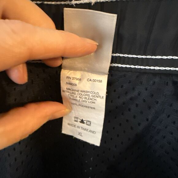 Nike Mens‎ Surf Board Shorts Swim Trunks XL RN 37966 Beach Vacation Swoosh Mesh - Picture 4 of 7